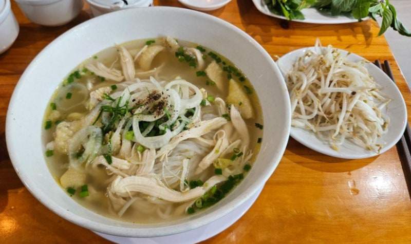 Nguoi Han an pho 3
