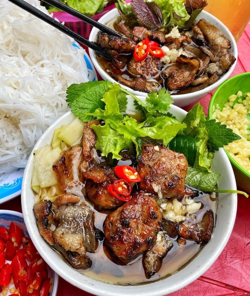 Nữ du khách Pháp 1
