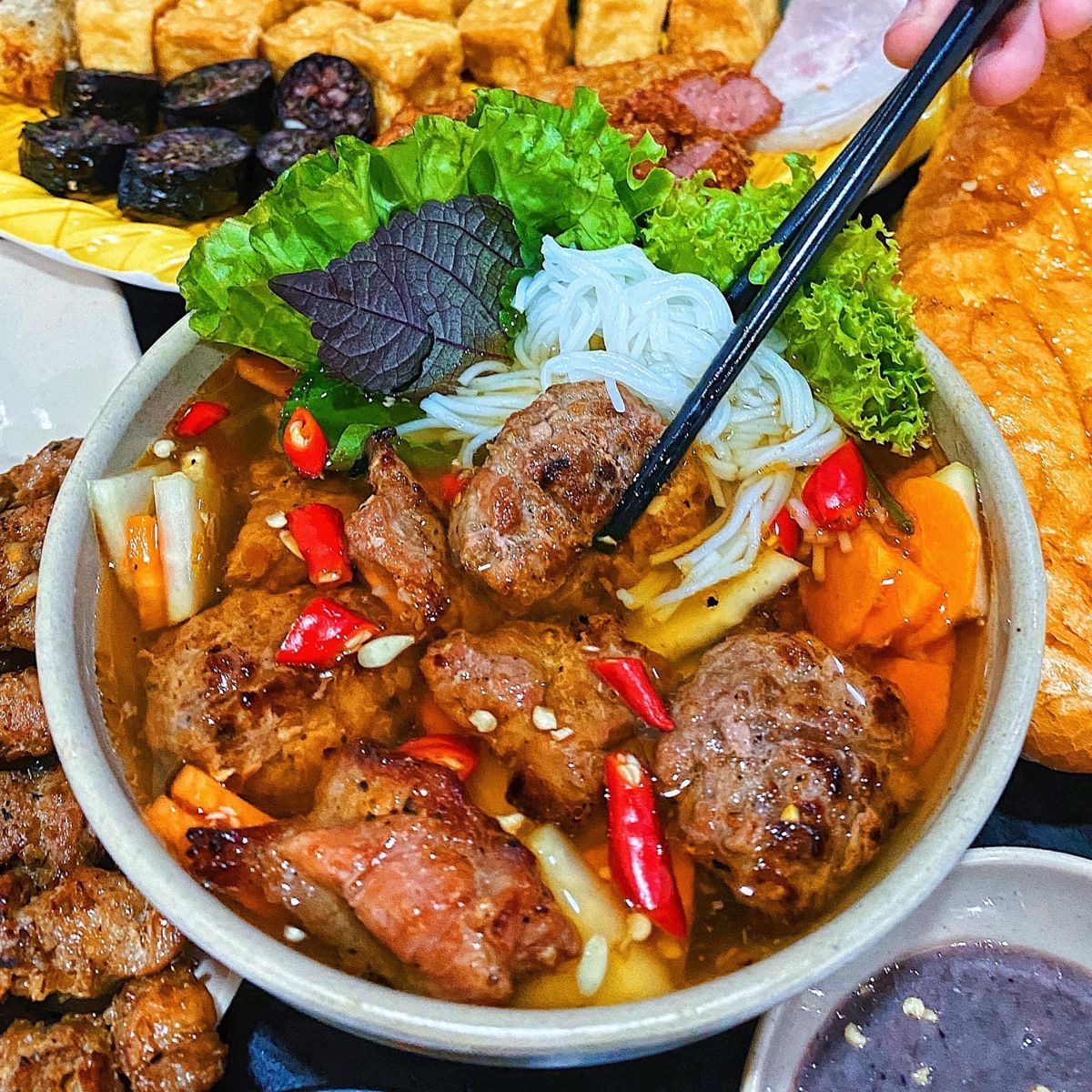 Nữ du khách Pháp 1